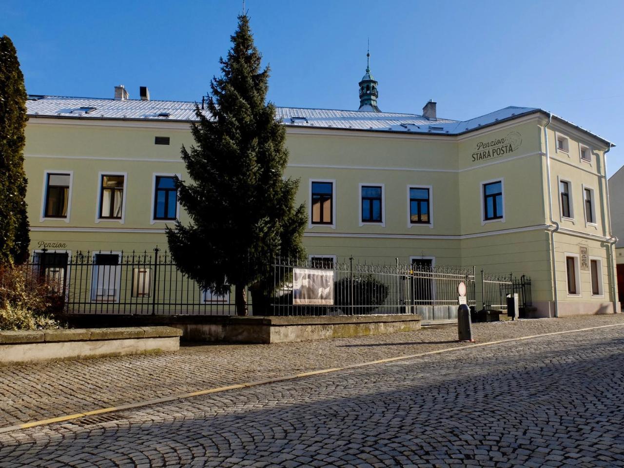 Penzion Stara Posta Frýdek-Místek Exterior foto
